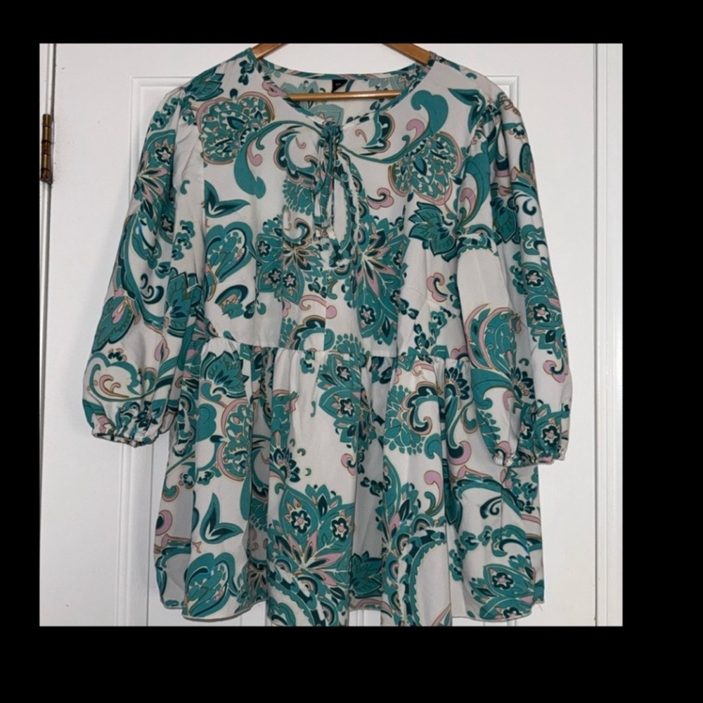 Beautiful Shein floral babydoll 4XL - Picture 2 of 4